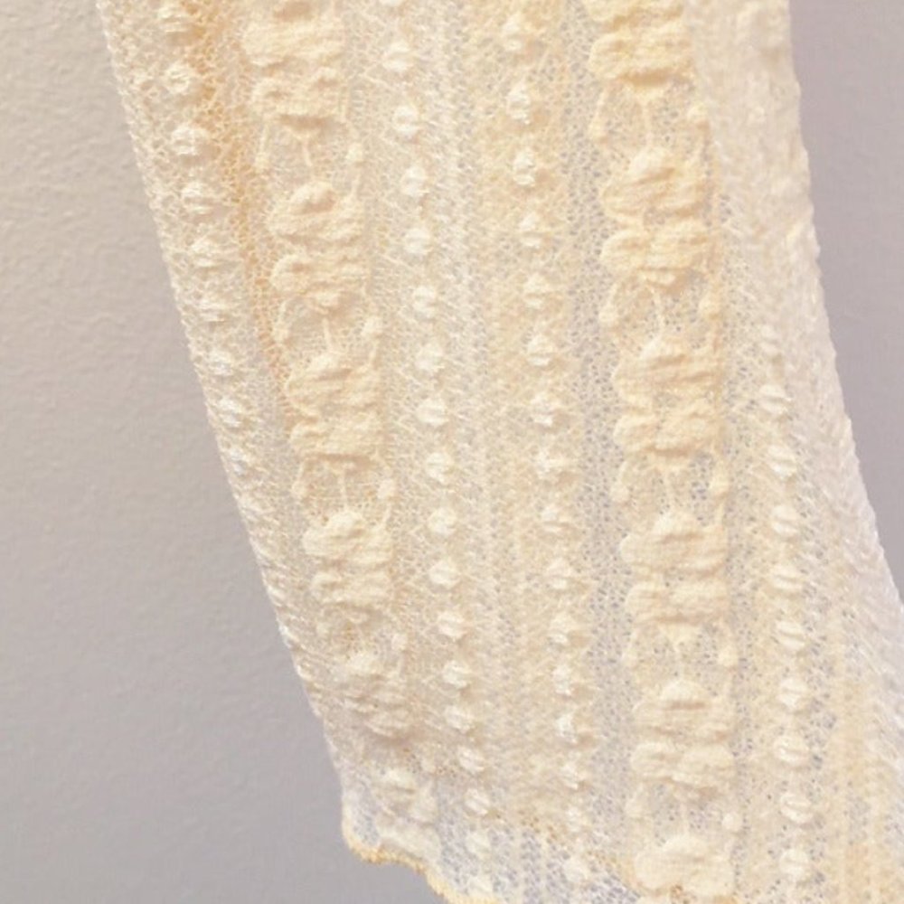 Bohme Ivory/Cream Lace Blouse w/Cowl Neck Sz Small - Picture 3 of 4